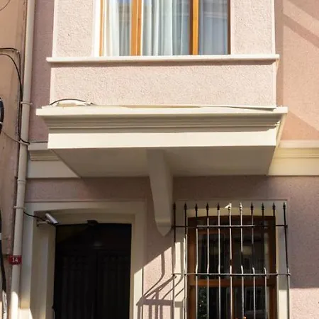 Applehill Πανσιόν